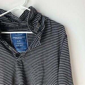 Black Stripes Hoodie cropped raw edge AEO Large Henley